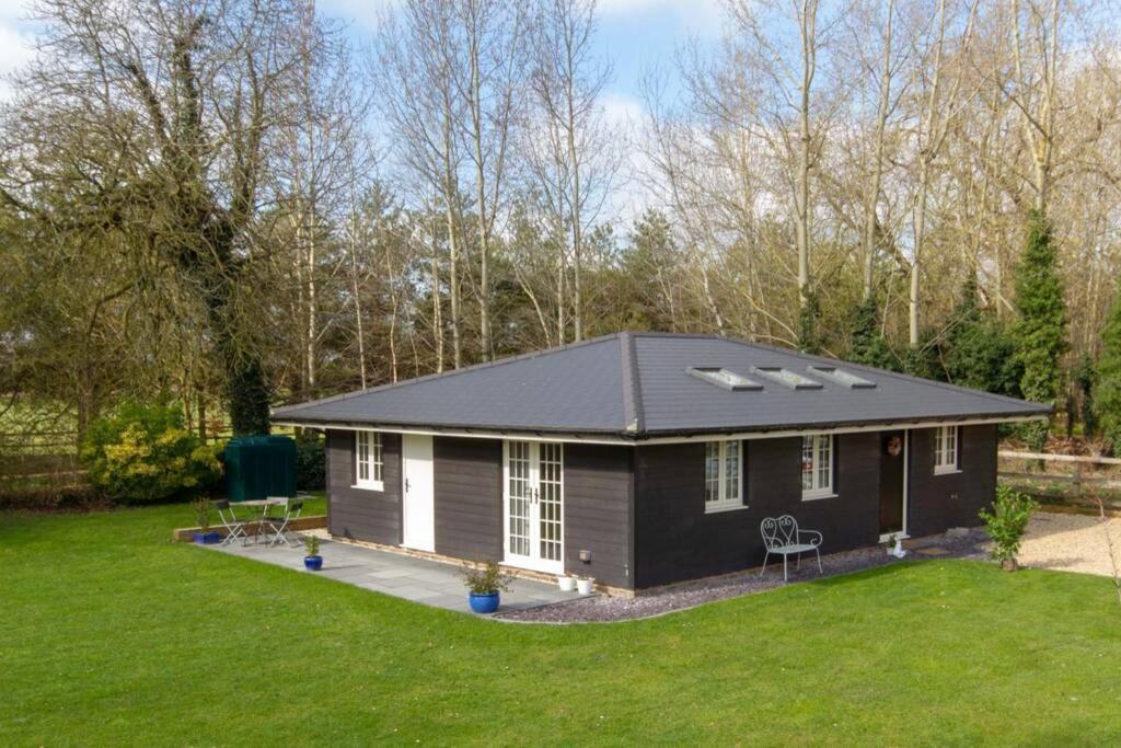 Breckland Cottage - Secluded Country Getaway Hockwold cum Wilton المظهر الخارجي الصورة